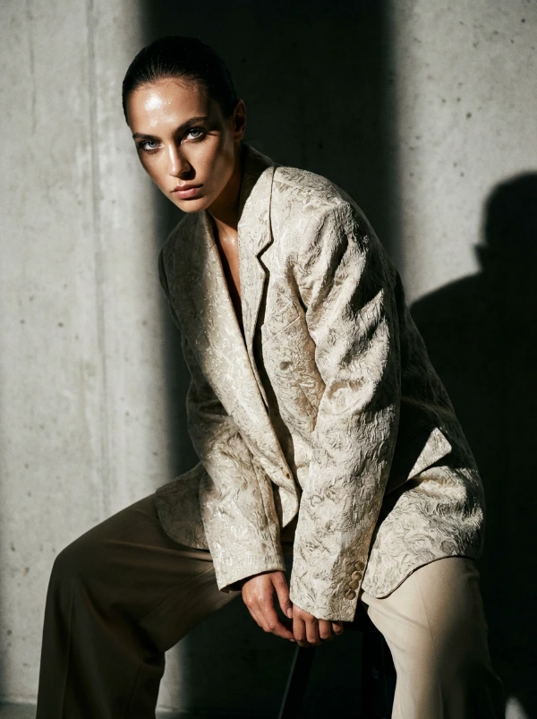 Vogue-Style Fashion Portrait